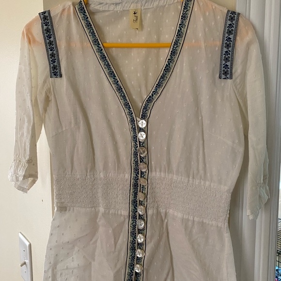 Fossil Top - Picture 3 of 5